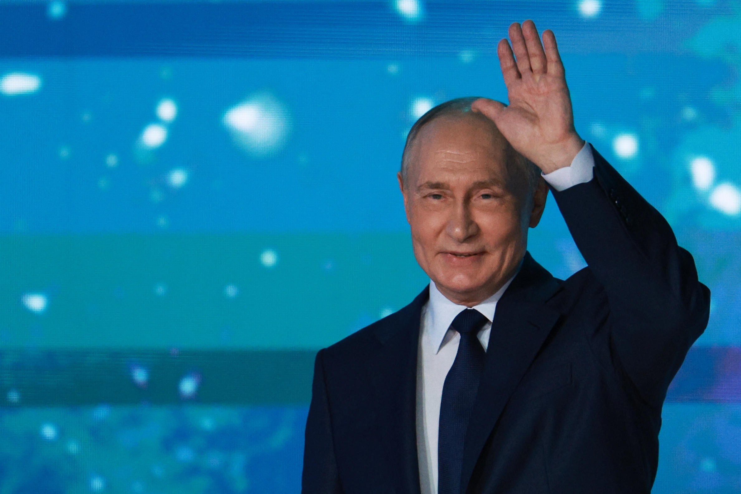 Washington Reacts to Putin’s Idea Of US-Led Transition Government in Kyiv