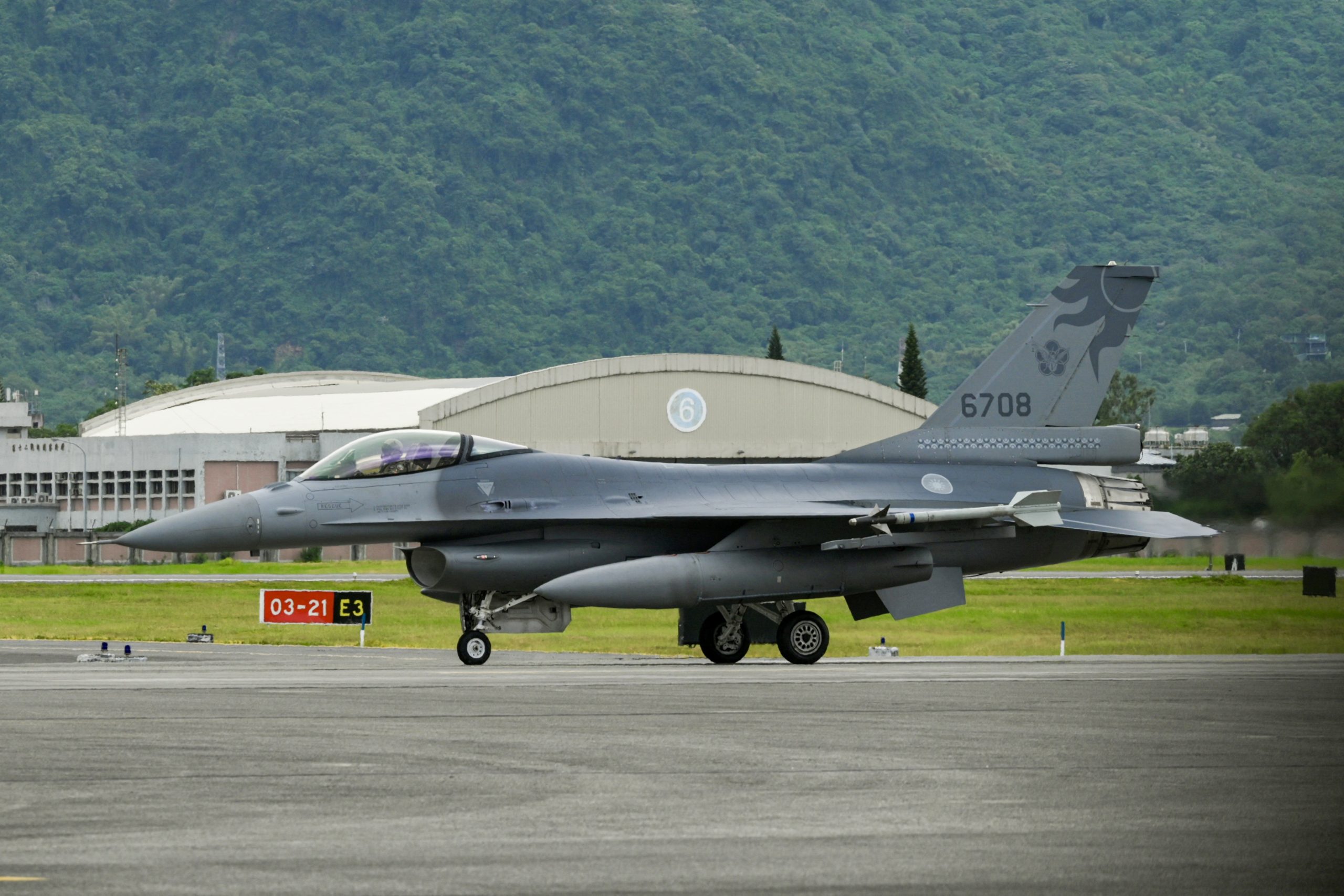 Taiwan Sounds Alarm on 2027 Invasion