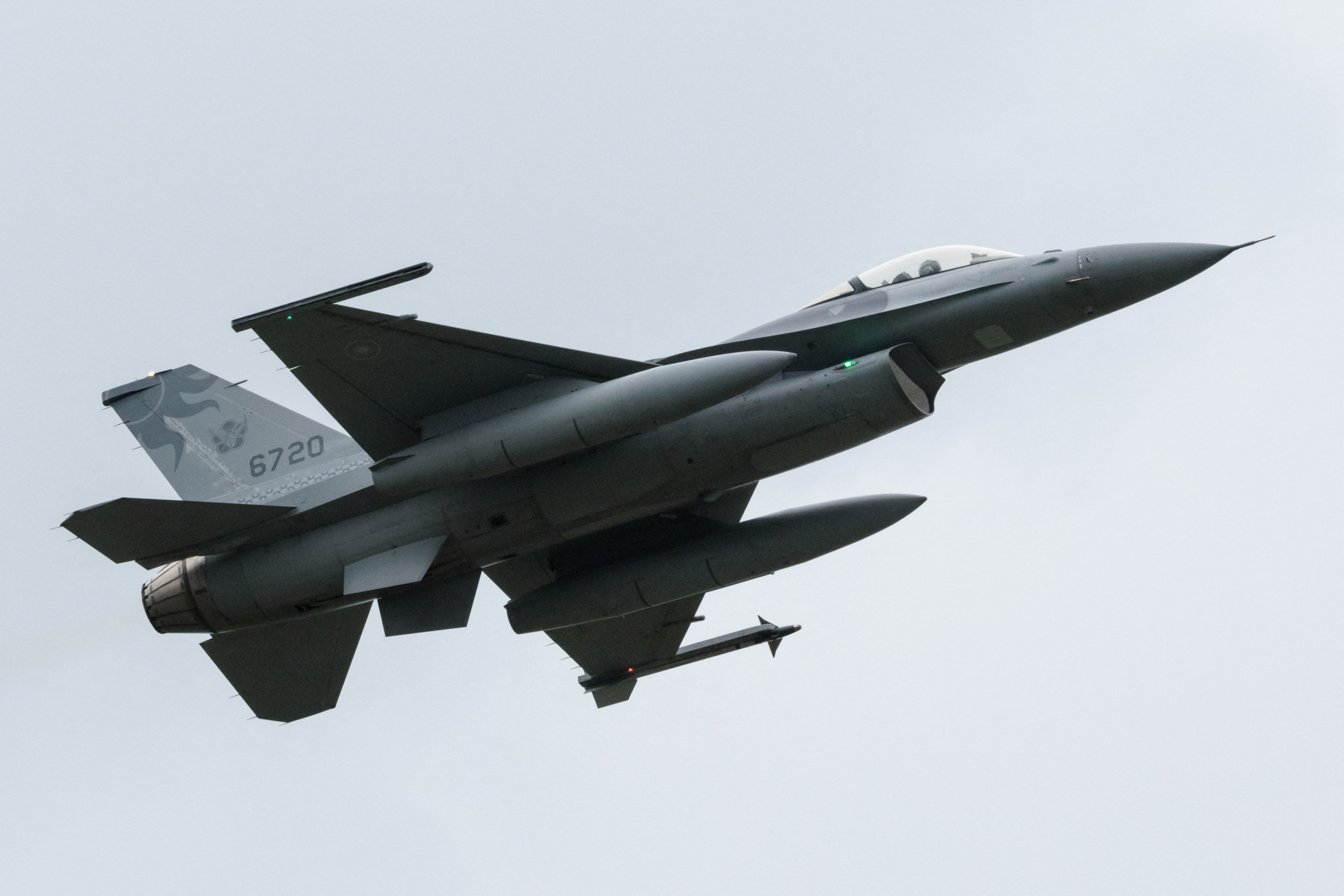 Photo Shows Taiwan’s New F-16 Jet To Counter China Threat