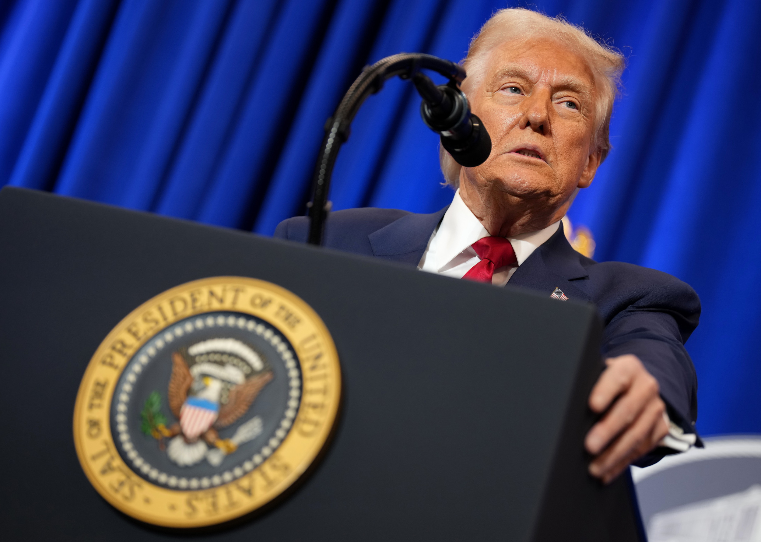 Fact Check: Did Donald Trump Not Sign Pardon for Rod Blagojevich?