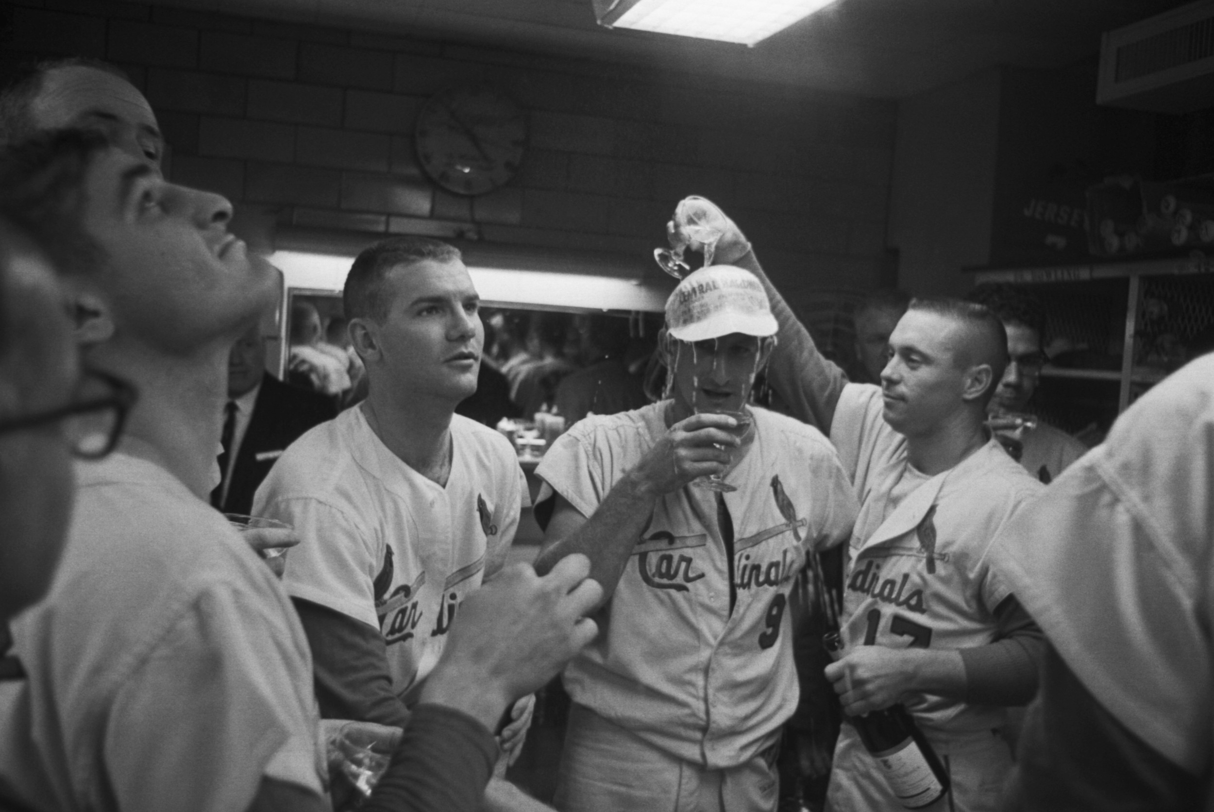 Legendary World Series Hero Carl Warwick Passes Away
