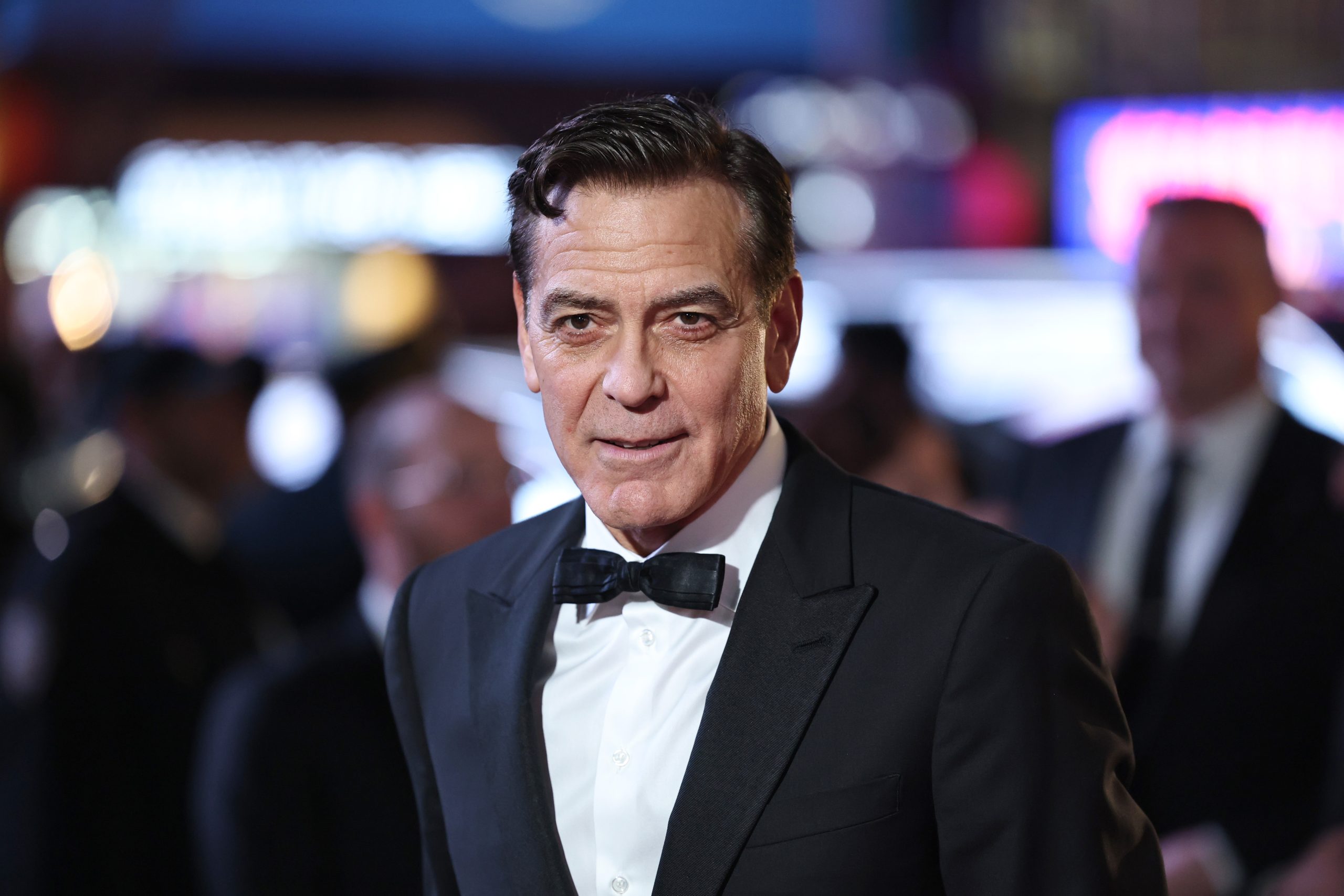 George Clooney Says One Democrat is ‘Levitating’ Above Others