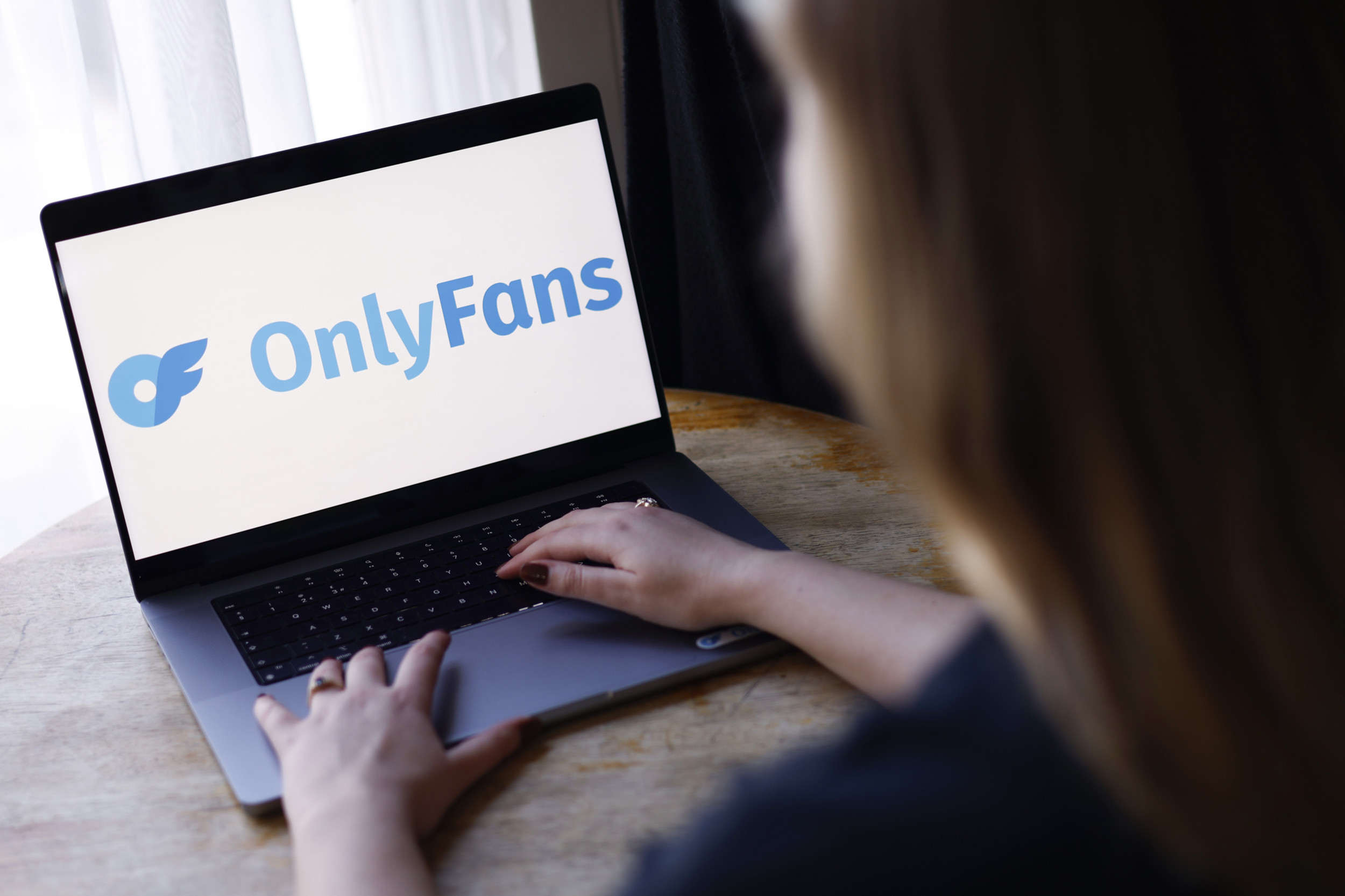 Illinois Men Sue OnlyFans for ‘Deception’ of Chat With Models