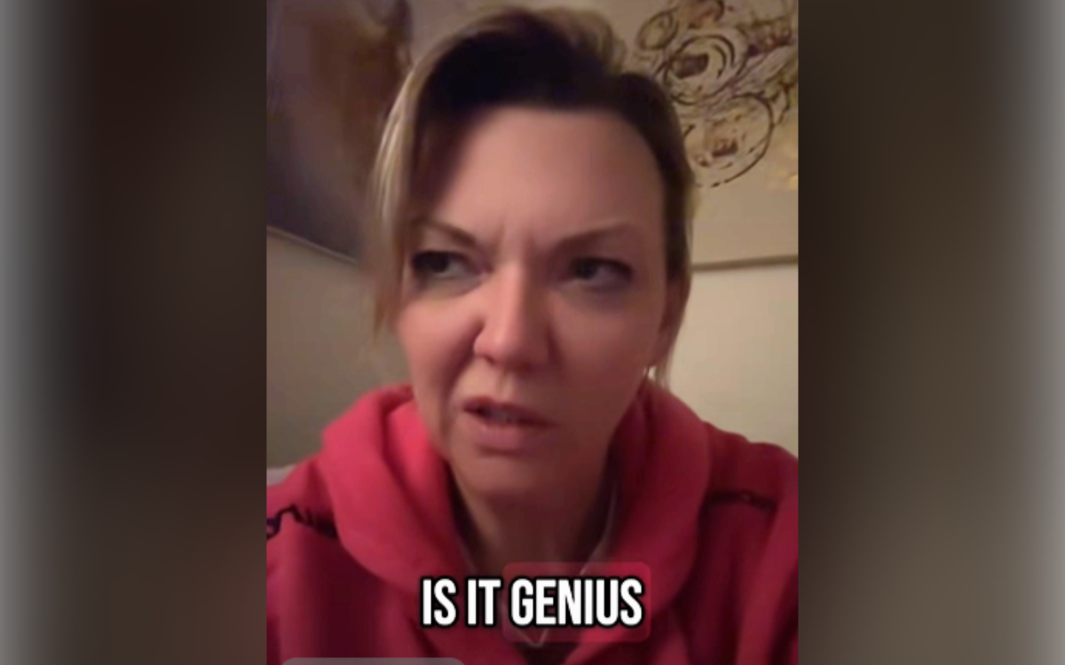 Moment Mom Realizes What 11-Year-Old Daughter Had Been Doing With Scissors