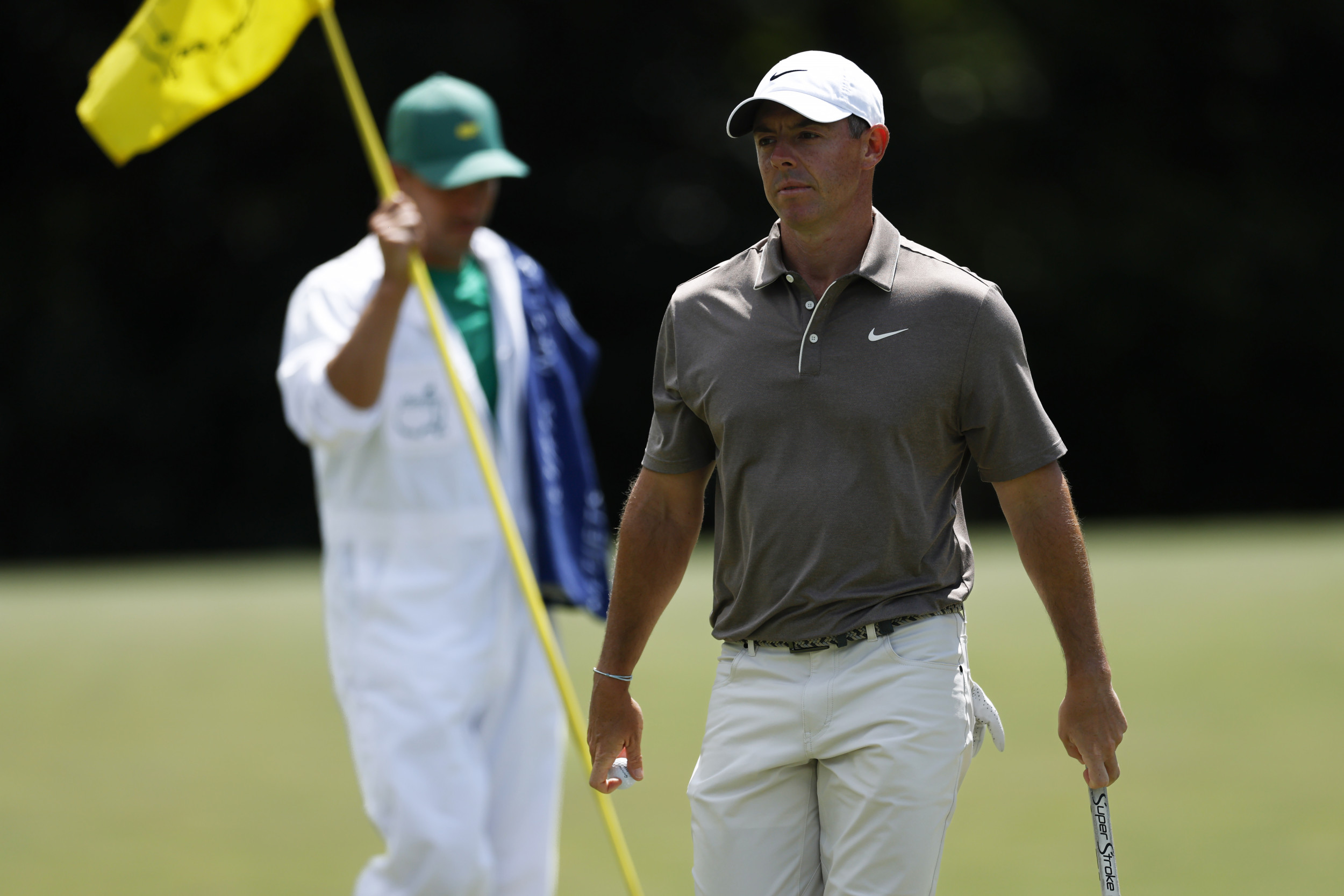 Masters: Rory McIlroy Disastrous Finish Ruins Fiery Round at Augusta