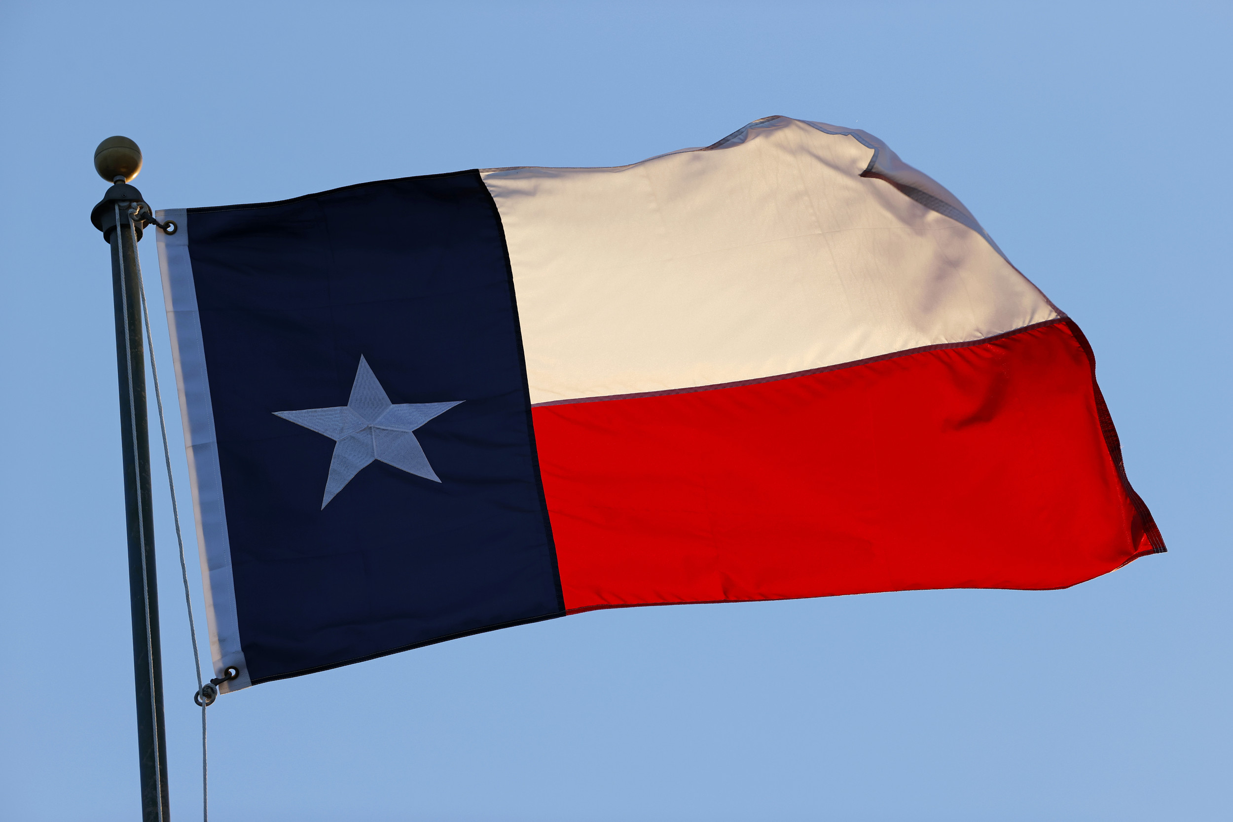 Greg Abbott Issues Warning Over New Texas City