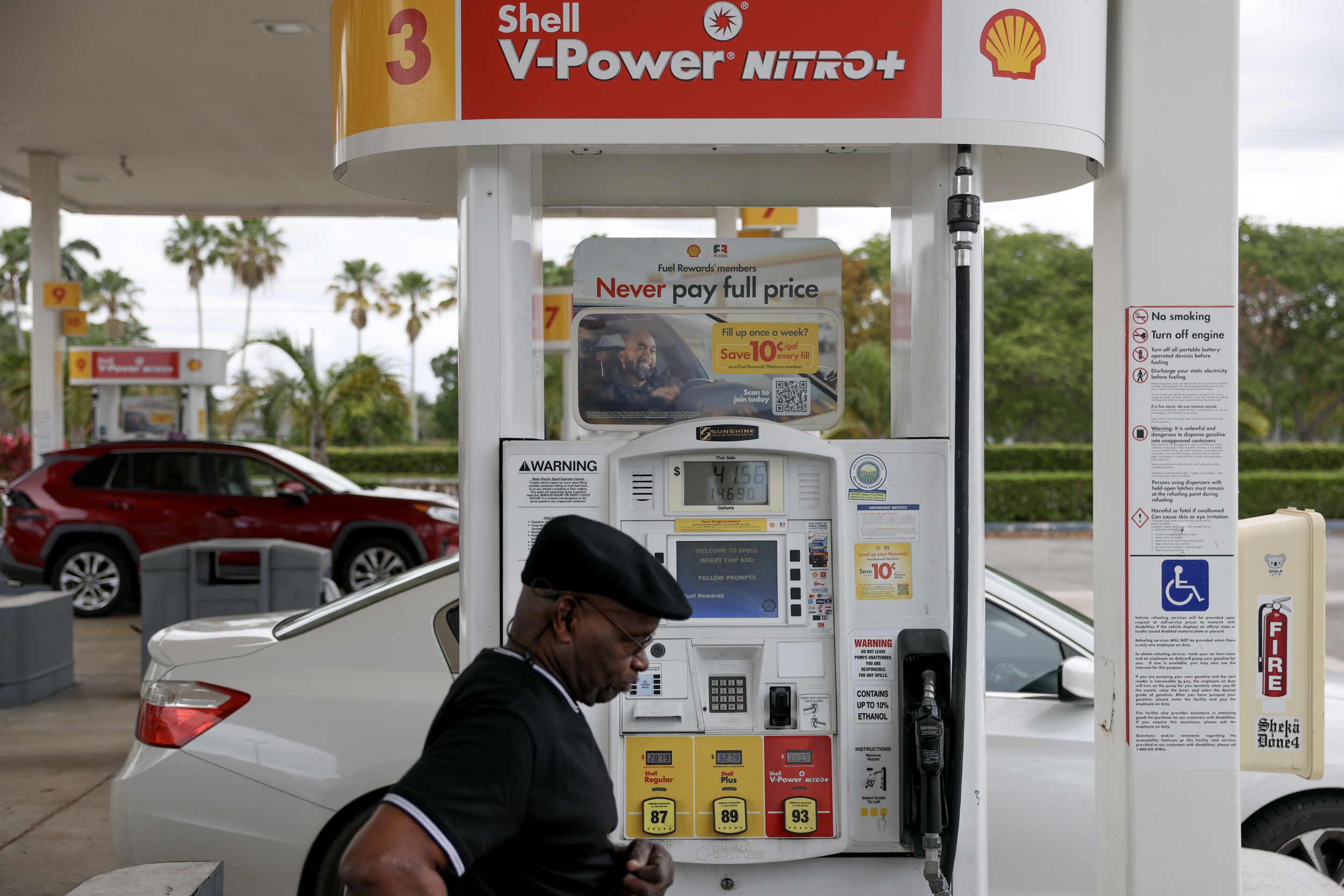 No, Gas Prices Are Not Falling Under Donald Trump. They Are Actually Rising