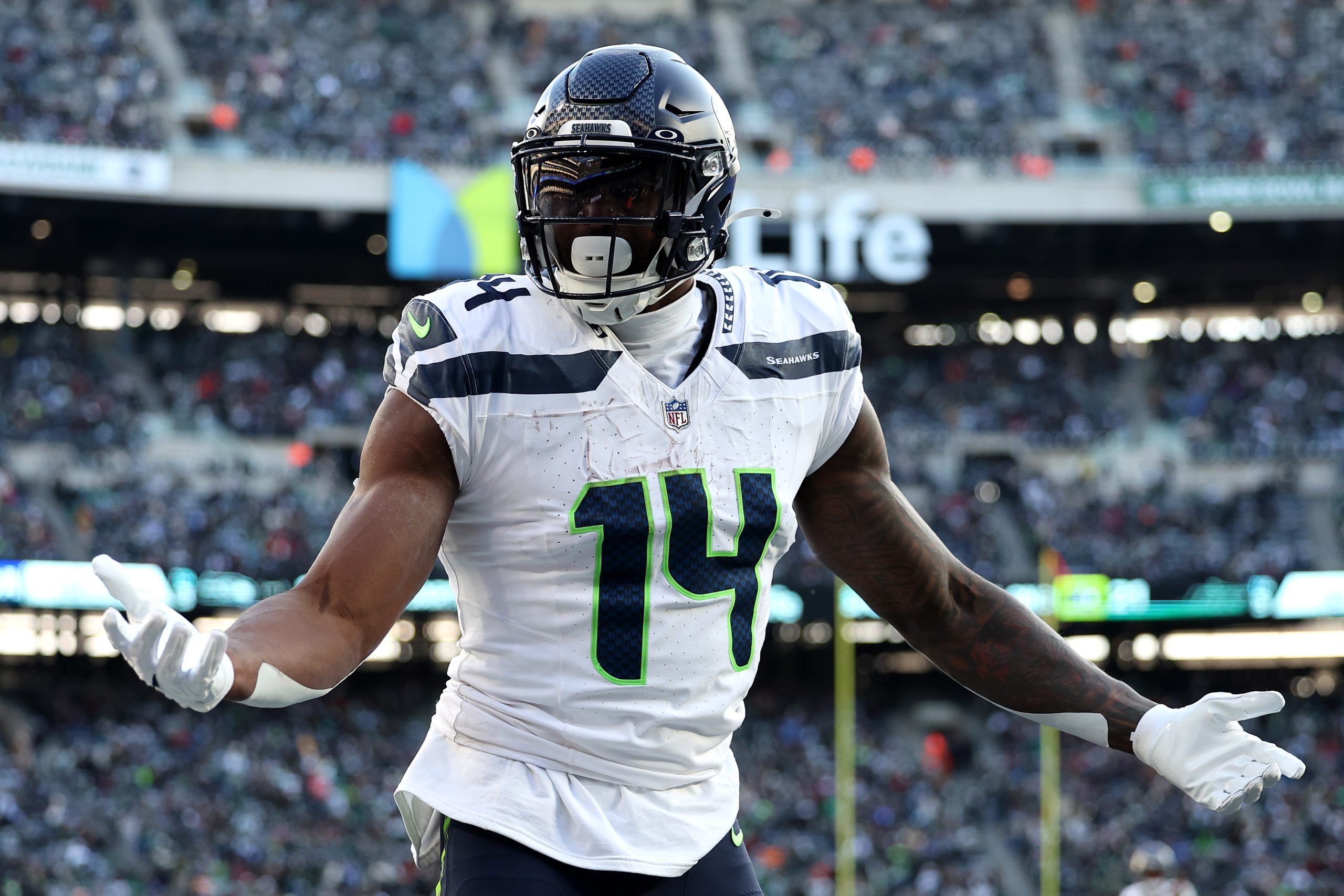 Former Seahawks WR Throws Major Shade at Steelers’ DK Metcalf