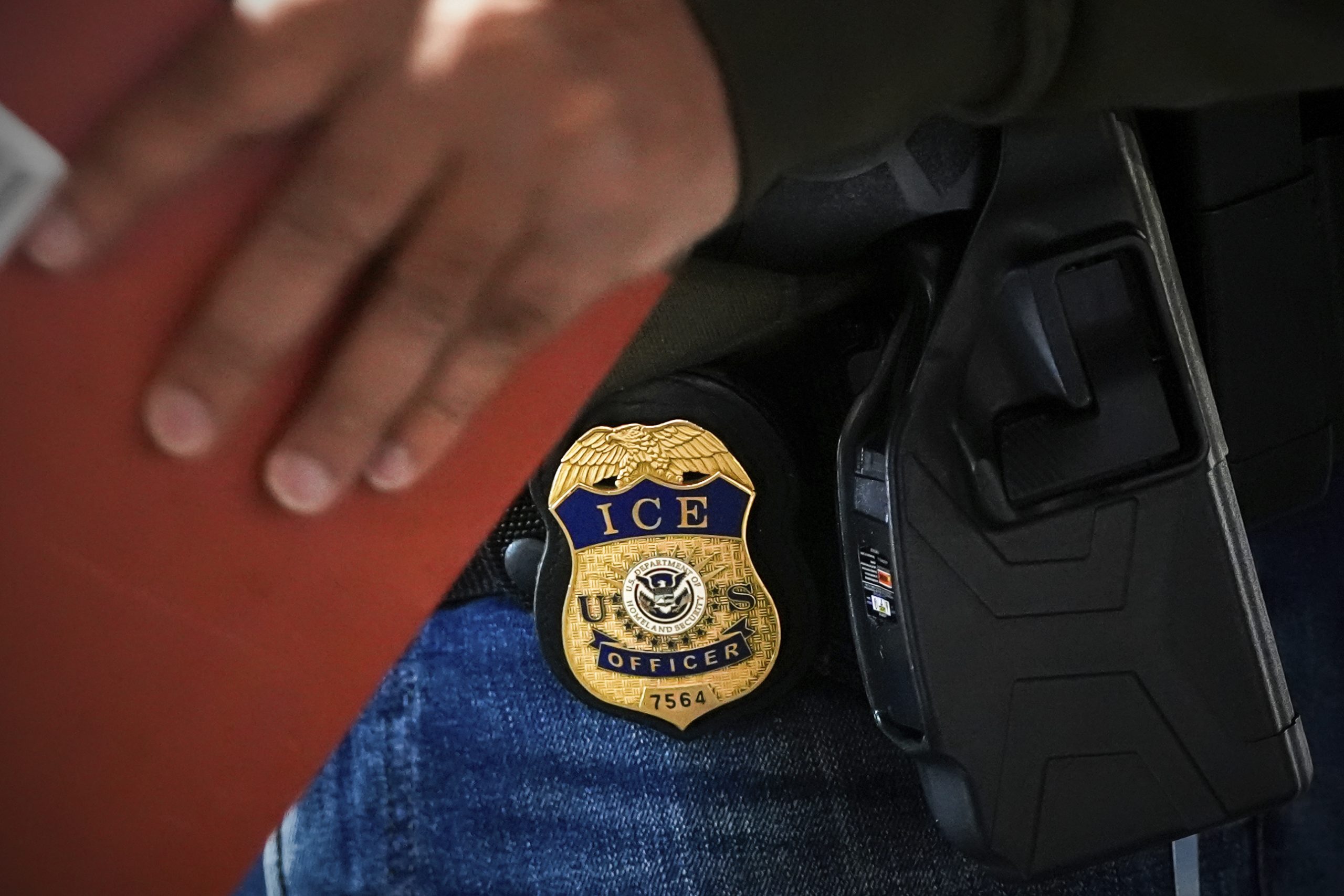 Green Card Holder Held by ICE for Two Months: ‘Thought That We Were Safe’