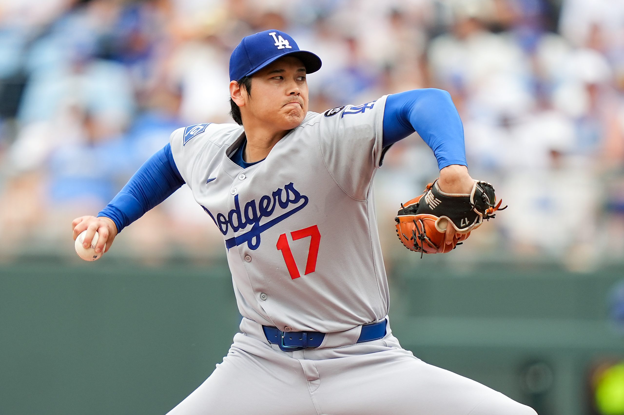 Should Dodgers Consider Shohei Ohtani As Lights-Out Closer?